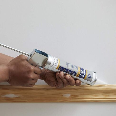 GE Painter's Pro Seal & Paint White, 10.1 Fl Oz, Cartridge in Saudi Arabia