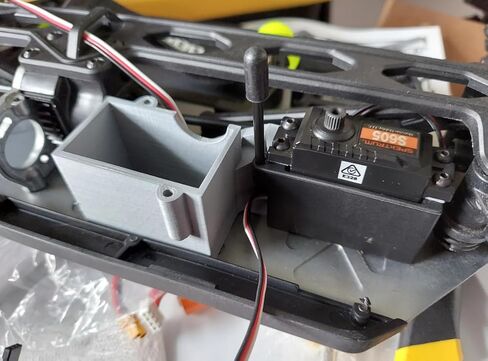 صندوق الاستقبال (RX Electronics Box) لجهاز Losi Tenacity DB Pro in Kuwait