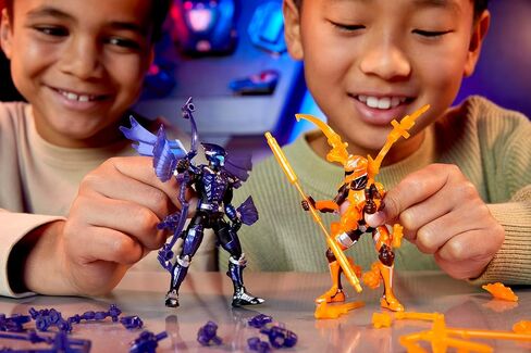 Pteranodon Pilot (Joon Park) Action Figure Toy, 3.75-Inch Poseable Figure with Interchangeable Armor Pieces and Transforming Weapon, Kids, Boy, Girls, Ages 6+ in Kuwait