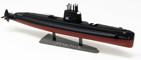 مجموعة نماذج بلاستيكية للعبة والهوايات من اتلانتيس، SSN 571 Nautilus Submarine in Kuwait
