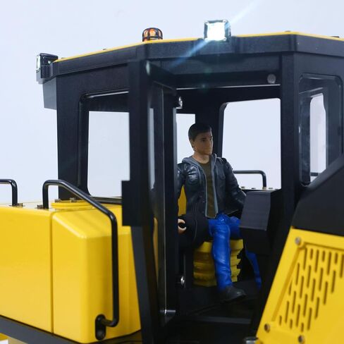 الولايات المتحدة في المخزون، بلدوزر هيدروليكي معدني 1/12 RC D155AX RTR نموذج بلدوزر ثقيل 7 صمام 1.0 لتر مضخة زيت 5 محاريث راديو ماستر TX15 بطارية راديو نموذج درجة هواية للبالغين in Kuwait