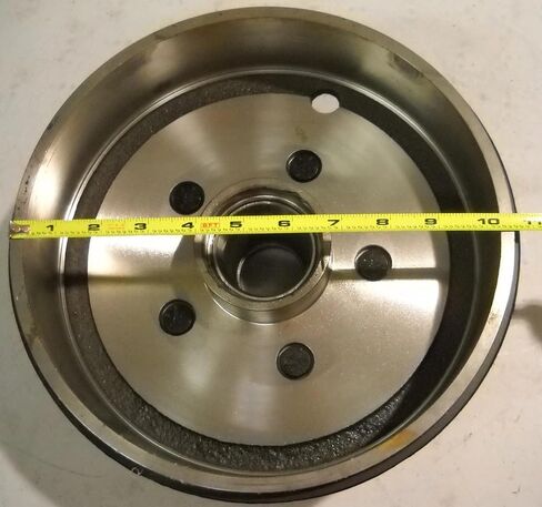 أسطوانة فرامل مقاس 5 × 5.5 بوصة ولوحة دعم كهربائية مقاس 10 بوصات - الجانب الأيسر - لمحور يبلغ وزنه 3500 رطل، عمود الدوران رقم 84 - يتضمن محامل L68149/L44649، وختم 10-19، وغطاء غبار، و5 صواميل العروة in Kuwait