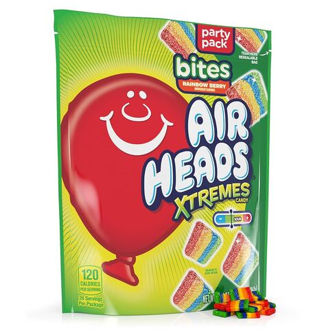 Airheads Xtremes Bites حلوى حامضة حلوة، توت قوس قزح، غير قابل للذوبان، حقيبة حفلات كبيرة، 2 أونصة (عبوة من 18 قطعة) in Saudi Arabia