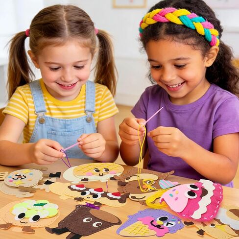 مجموعة الخياطة Toylink DIY للأطفال الذين تتراوح أعمارهم بين 4-12 عامًا، 12 مجموعة أدوات صناعة الحلوى مع فتحات مثقوبة مسبقًا، إبر بلاستيكية حادة، حشو قطني - مجموعة الخياطة الأولى ألعاب تعليمية STEM للفتيات والأولاد هدية عيد ميلاد in Kuwait