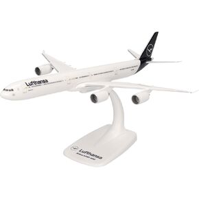 Herpa Snap-fit Airplane Model Lufthansa Airbus A340-600 on Scale of 1:250, Plastic Miniature with pedastal, Model Building, Collectors Edition in Kuwait