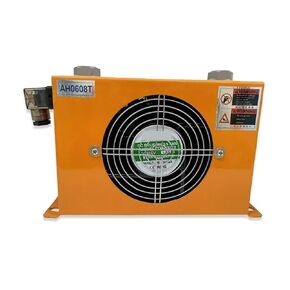 AH0608T-CA مبرد الزيت الهيدروليكي المحمول بقدرة 60 لتر/الدقيقة مع نظام تبريد الزيت الذي يحركه المروحة، ومبادل حراري للزيت المبرد بالهواء، وامتصاص الصدمات بكفاءة (24 فولت) in Saudi Arabia