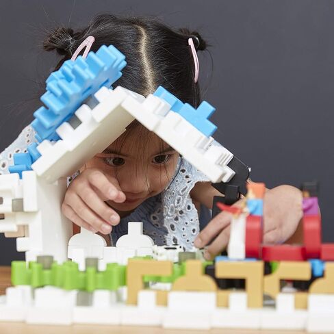 Guidecraft IO Blocks Tabletop System - 118 Pieces, Gears, Axles, IO People & Cows, Kids Interlocking Learning Toys in Saudi Arabia
