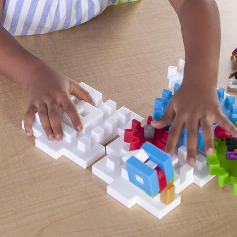 Guidecraft IO Blocks Tabletop System - 118 Pieces, Gears, Axles, IO People & Cows, Kids Interlocking Learning Toys in Saudi Arabia