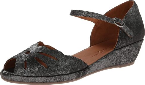 صندل نسائي من Gentle Souls من Kenneth Cole بتصميم Lily Moon Wedge in Kuwait