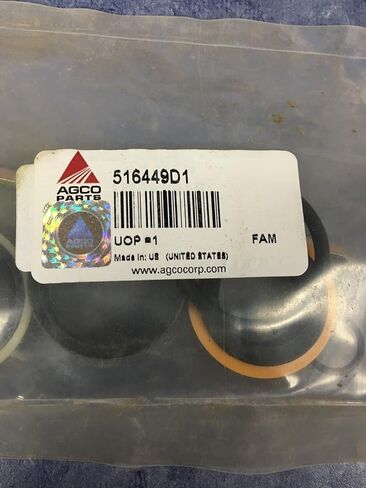 AGCO Spra Coupe Hydraulic Cylinder Seal Kit 1.50 X 8.38 X 0.88-516449D1 in Saudi Arabia