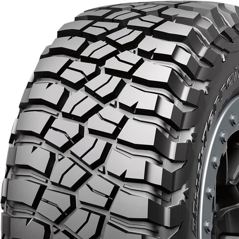 إطار سيارة BFGoodrich Mud Terrain T/A KM3 نصف قطري للشاحنات الخفيفة وسيارات الدفع الرباعي والكروس أوفر، 37x13.50R18/E ​​128Q in Saudi Arabia