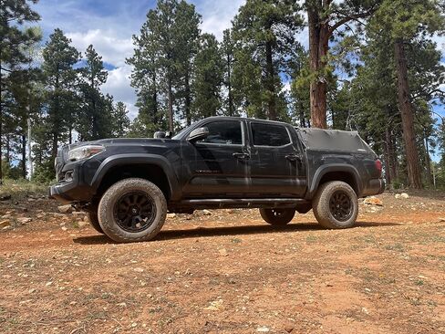 Softopper Truck Top, Model TC60B-BSU, Black for Gen 3 Short Bed 5' Tacoma in Saudi Arabia