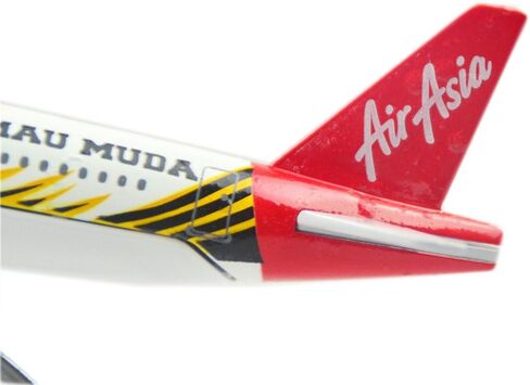 24-Hours Asia Air SEMANGAT HARIMAU MUDA Airbus 320 Plane Model Alloy Metal Airplane Models Die-cast 1:400 in Kuwait