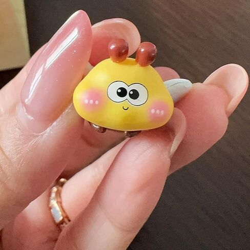 Mini Bee Cat Car Dashboard Decorations, Set of 7 Cute Car Dash Decor Rearview Mirror Ornament, Funny Figurines House Tree Car Interior Accessories for Home Garden Office in Saudi Arabia