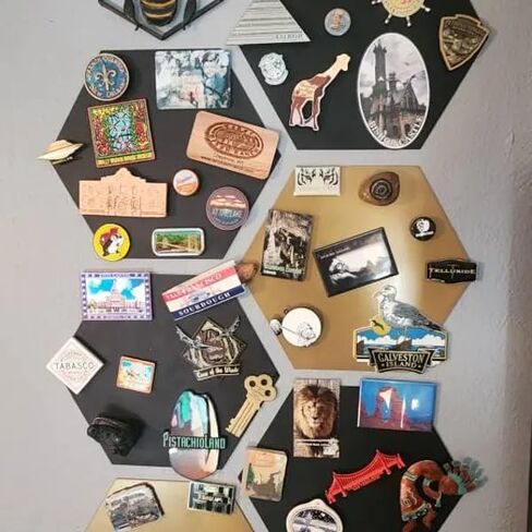 Hexagon Magnetic Display Board, Modern Metal Wall Art for Photos&Notes Rustic Fridge Magnet Holder Travel Memory Showcase Collect Decorations in Saudi Arabia