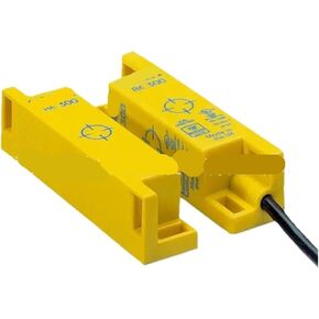 1pcs RE13-SA05 RE13-SA64 RE13-SA84 RE300-DA03P Switch(RE13-SA05) in Saudi Arabia