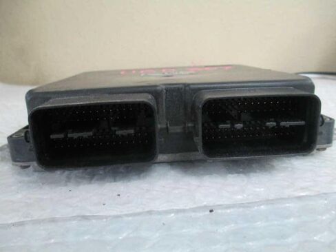 وحدة التحكم في المحرك ECM 2.0L AT تناسب 2007 07 متوافقة مع Mazda 3 LFS7 18 881C LFS718881C in Kuwait