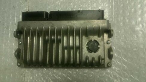 Engine ECM Module Engine Control Xse Fits 16-17 Camry 89661-06T21 8966106T21 in Kuwait
