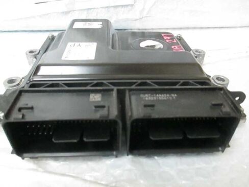 Engine ECM Electronic Control Module 2.0L Fits 17-20 Compatible with Volvo S90 31459913 in Kuwait