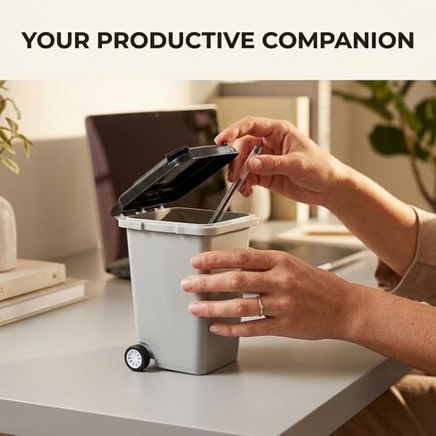 Funny Pen Holder for Desk, Novelty Tiny Recycle Bin Pencil Holder, Storage for Pencils & Pens, Mini Trash Can for Desk Desktop Miniature Trash Can (Grey) in Kuwait