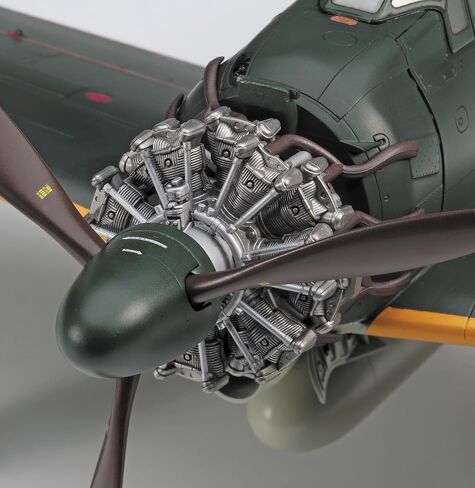 Hasegawa HST34 1:32 Scale Mitsubishi A6M5c Zero Fighter Zeke Type 52" Plastic Model in Kuwait