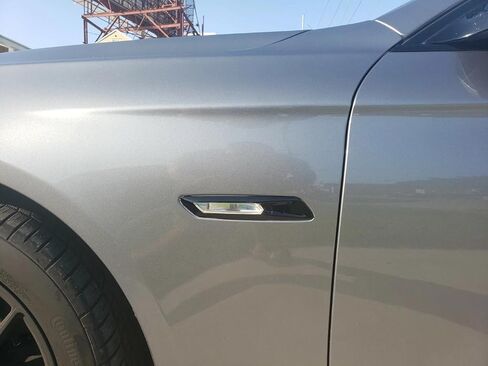 SlickMod كروم حذف تراكب الفينيل المعتم لسيارة BMW 5 Series F10 Fender Trim 2011-2016 (أسود لامع) in Kuwait