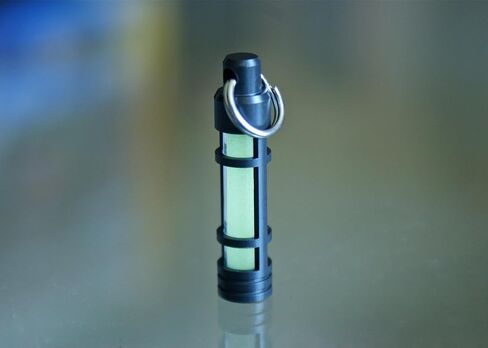 TEC Accessories - Embrite Glow Fob - Anodized Aluminum - Green Embrite Glow Pellet - Key Fob - Glow Sticks - Gifts for Men in Kuwait