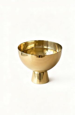 Serene Spaces Living Small Gold Pedestal Bowl, Decorative Compote Bowl Vase for Centerpiece, Metal Vase for Home Decor, Wedding, Parties, Floral Arrangements, Measures 4.5" Diameter & 3.75" Tall in Saudi Arabia