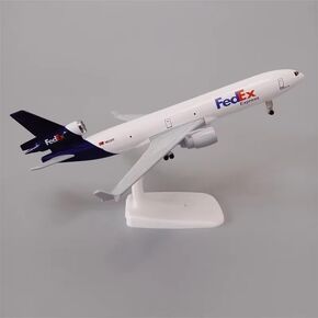 8 بوصات (20 سم) مجموعة نموذج طائرة FedEx MD-11 نموذج طائرة معدني مع حامل طاولة هدية لعشاق الطيران أو ديكورات العرض in Kuwait