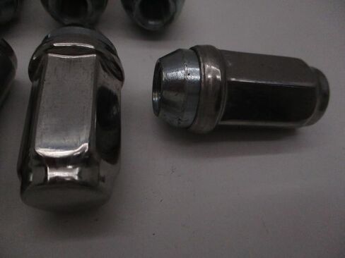 Trailer Wheel Lug Nuts 1/2" x 20 x 1-7/8 Stainless Steel Capped Lug Nuts 7/8", 20 Pack, for Trailer in Kuwait