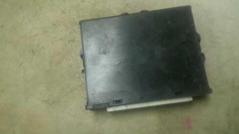 Engine ECM Electronic Control Module 2.5L AT Fits 06 Compatible with Legacy 22611AK42B in Kuwait