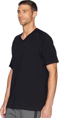 tasc Performance Men's Carrollton V-Neck in Saudi Arabia