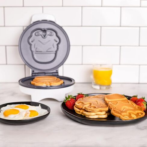 Star Wars Stormtrooper Waffle Maker- Star Wars Icon On Your Waffles- Waffle Iron in Saudi Arabia