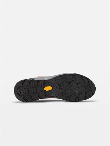 Arc'teryx Konseal FL 2 Leather GTX Shoe Women's | Fast and Light Gore-Tex Leather Approach Shoe in Saudi Arabia