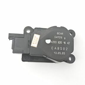 A2038201642 Air Conditioning Heating Servomotor for W211 W203 W163 Air Conditioning Heater Actuator in Saudi Arabia