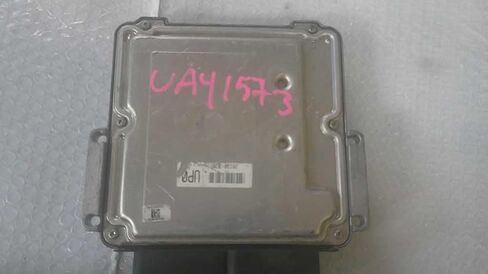 وحدة التحكم ECM للمحرك تناسب 14-16 متوافقة مع Hyundai Elantra 39131-2EMA2 391312EMA2 in Kuwait