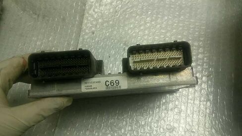 Engine ECM Control Module Fits 06-09 Sedona 39110-3C469 391103C469 in Kuwait