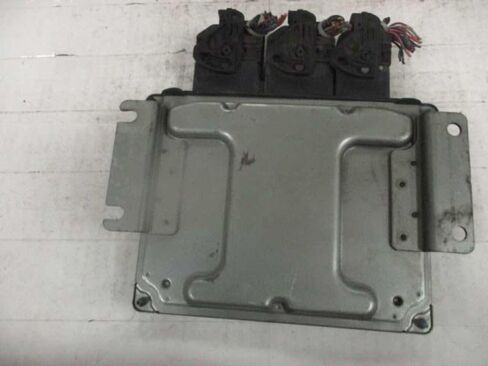 Engine ECM Electronic Control Module Right Hand Compatible with Fender Fits 13-14 Altima 45762 in Kuwait