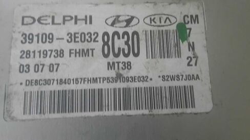 Engine ECM Control Module 2.7L AT 07-09 Compatible with Hyundai Santa FE 39109-3E032 391093E032 in Kuwait