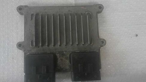 Engine ECM Control Module 2.7L AT 07-09 Compatible with Hyundai Santa FE 39109-3E032 391093E032 in Kuwait
