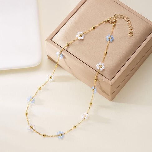 Daisy Pearl Necklace for Women Dainty 14K Gold Flower Choker Necklace Adjustable Pearl Floral Necklace Trendy Birthday Jewelry Accessories Gifts in Saudi Arabia