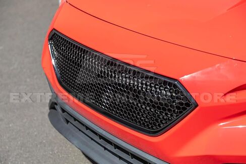استبدال لموديلات سوبارو WRX لعام 2022 | JDM ChargeSpeed ​​CS نمط قرص العسل ABS بلاستيك مطلي باللون الأسود اللامع المصد الأمامي العلوي غطاء حماية الشبكة in Kuwait