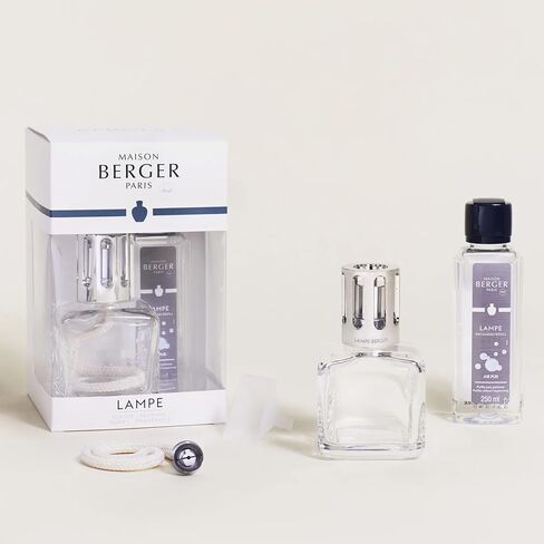 مجموعة هدايا لامب بيرغر آيس كيوب - موزع عطور منزلي - عطر - 5.5 × 3 × 3 بوصة - صنع في فرنسا - يشمل عطر نسيم المحيط 8.45 مرة سائلة - 250 ملليلتر (ريش) in Saudi Arabia