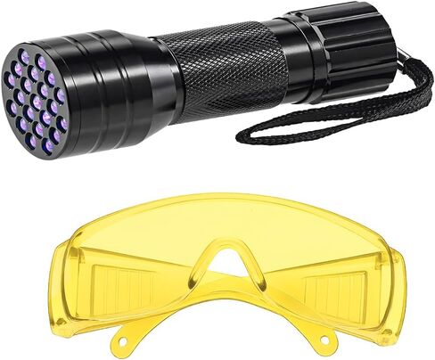 Car Air Conditioner Leak Detector Tool, Vehicle AC UV Oil Dye Leak Detection Kit with Flashlight Protective Glasses, Automotive AC Leakage Detector, Universal for SUV RV Truck in Kuwait