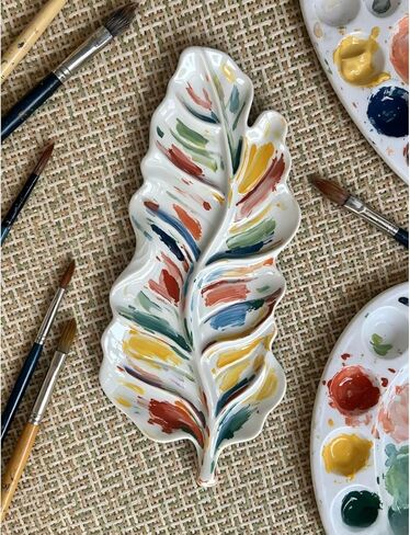Leaf-Shaped Ceramic Paint Palette White Painting Tray Artist Porcelain Mixing Dish for Watercolor, Acrylic, Painter's Gift Painting Holder in Saudi Arabia