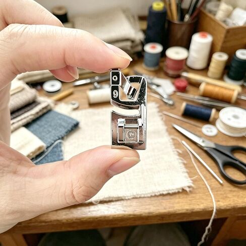 1/4 Inch Quilting Patchwork Sewing Machine Presser Foot - Quarter Inch Seam Guide Foot for Low Shank Snap-On Sewing Machine, Metal Edge Guide Foot for Quilting Piecing Precise Seam Allowance (Silver) in Kuwait