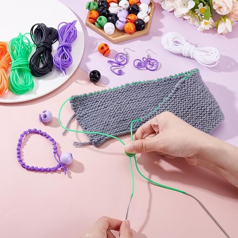 30 قطعة من AHANDMAKER حامل غرز الحياكة السيليكون 5 لفات 2 مم سلك حلاق أنابيب 5 ألوان علامات غرز حافظة متماسكة مع سدادات إبرة لمشاريع الحياكة اليدوية in Kuwait