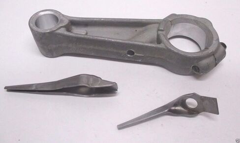 Tecumseh Genuine 32875B Connecting Rod Fits ECV H35 HS40 HS50 TVS105 TVS120 OEM in Kuwait
