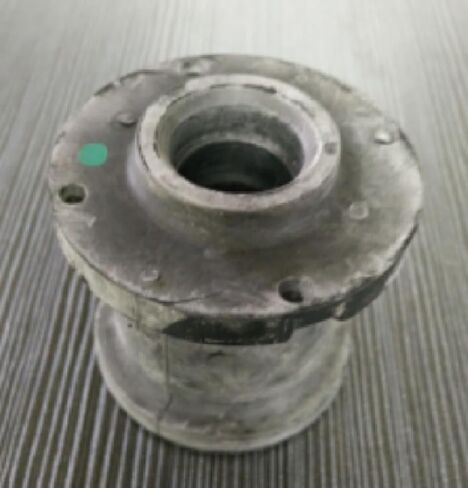 1pc/Package Suspension Liner MB518220 MB303680 MB518220 MB303680 YANGMO-AUTO in Kuwait