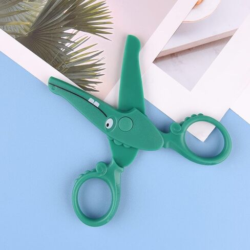 ASTARON Toddler Safety Scissors, Cute Crocodile Kids Preschool Training Scissors, Art Craft Plastic Scissors for Preschool Supplies and Scrapbooking Supplies in Kuwait